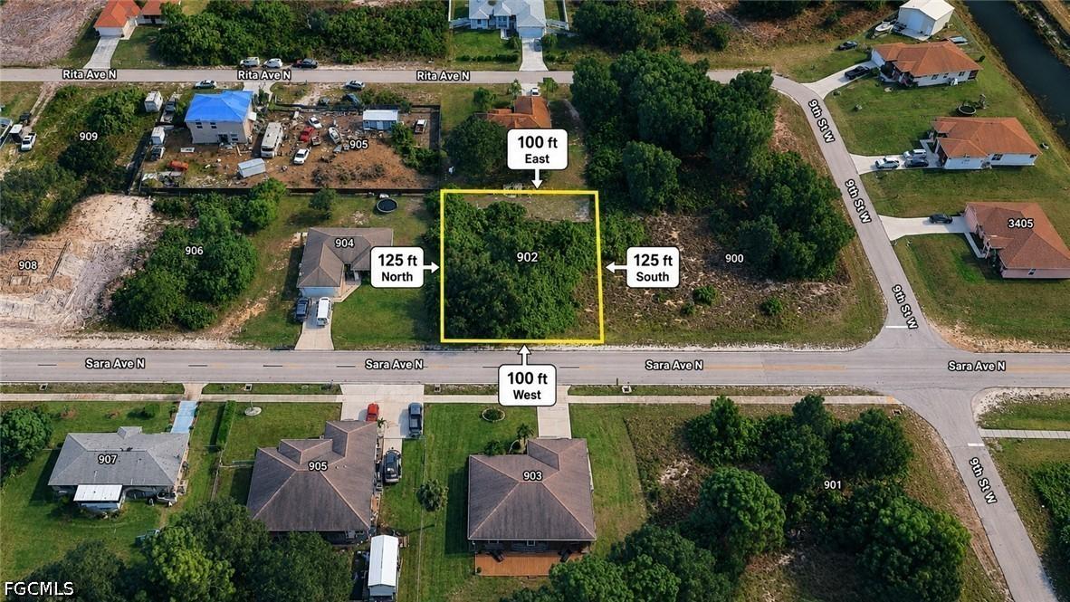 902 Sara Ave., Lehigh Acres, FL 33971