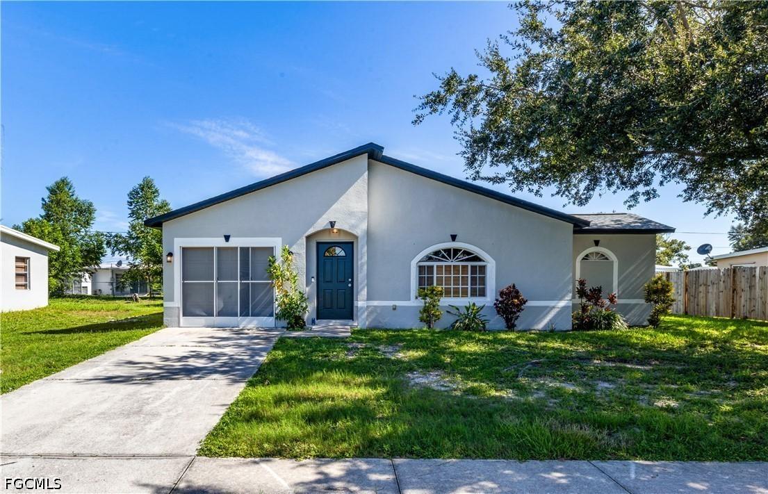 21922 Haines Ave., Port Charlotte, FL 33952