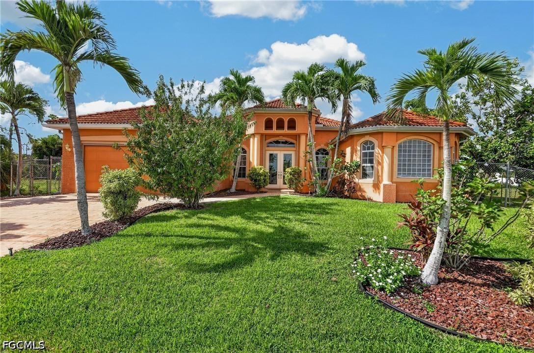 2305 Kismet Pkwy., Cape Coral, FL 33993