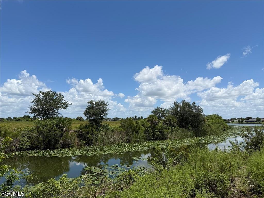 2113 NE 10th Pl., Cape Coral, FL 33909