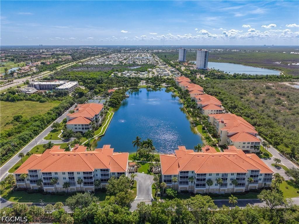 20061 Sanibel View Cir. #203, Fort Myers, FL 33908