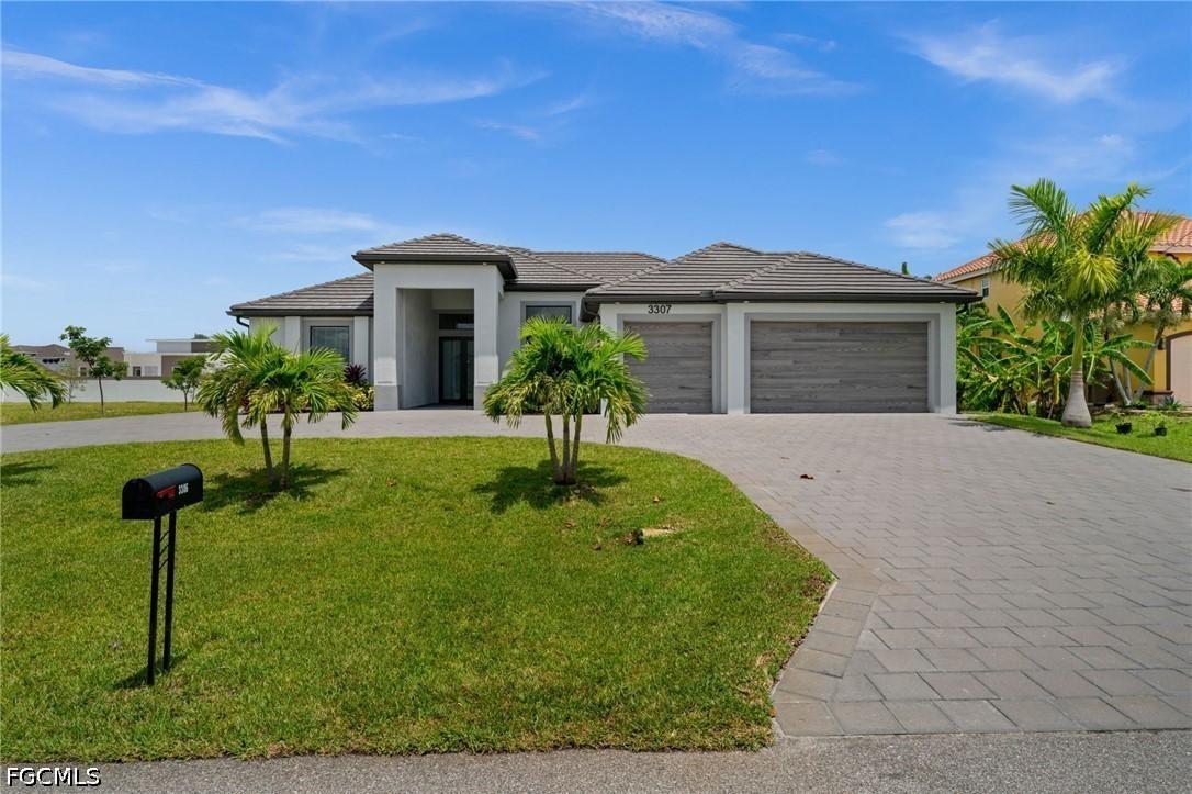 3307 NW 3rd St., Cape Coral, FL 33993
