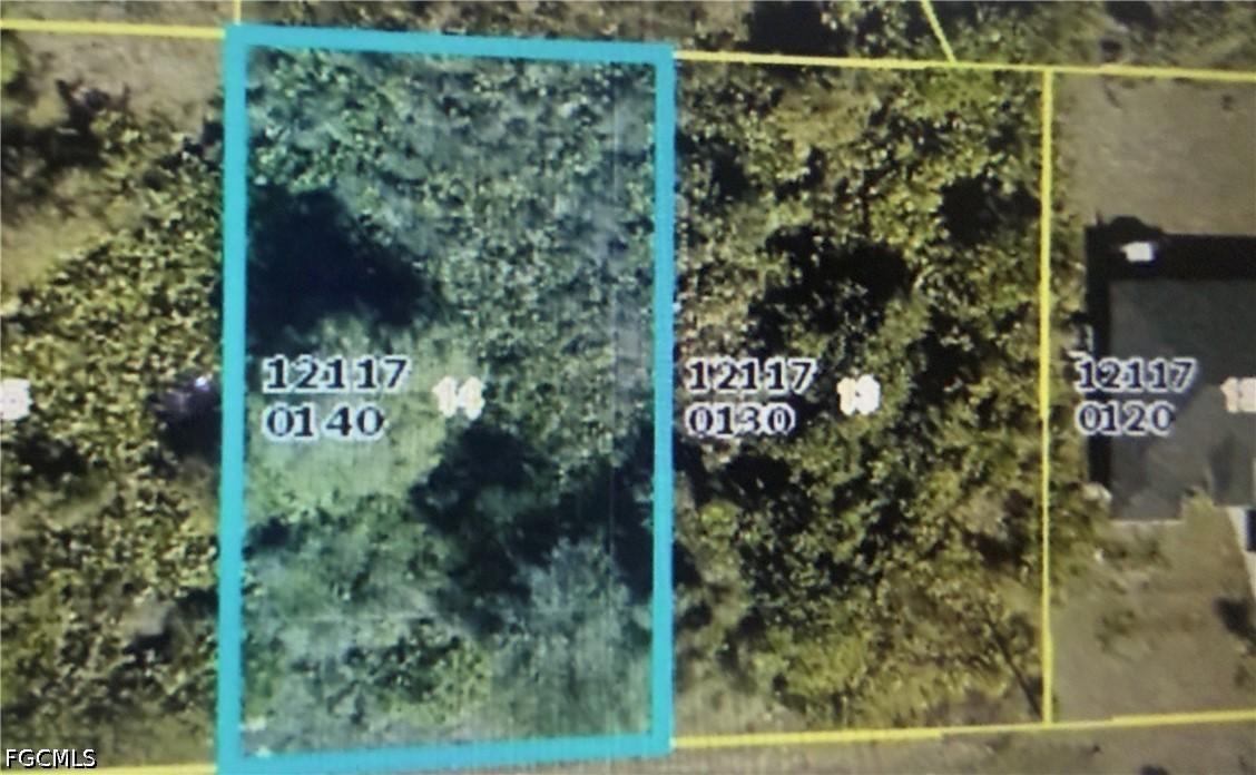 2504 12th St., Lehigh Acres, FL 33976