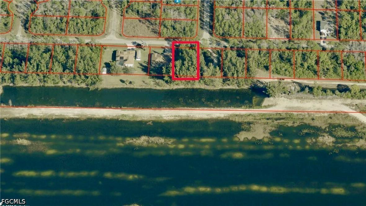 193 Ocean Park Dr., Lehigh Acres, FL 33972