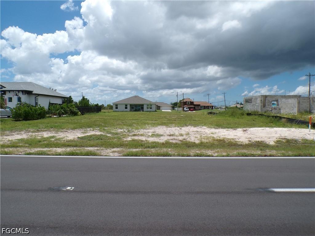 420 Diplomat Pkwy., Cape Coral, FL 33909