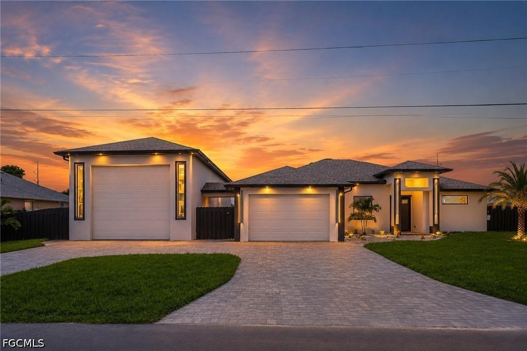 1018 NE Juanita Pl., Cape Coral, FL 33909
