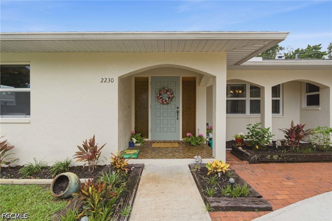 2230 Jasper Ave., Fort Myers, FL 33907