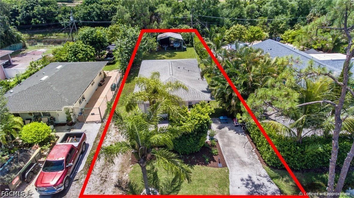 273 Porter St., Naples, FL 34113