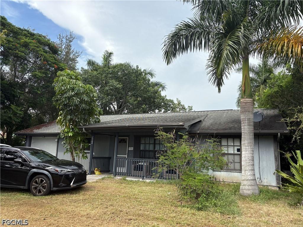 2900 52nd St., Naples, FL 34116