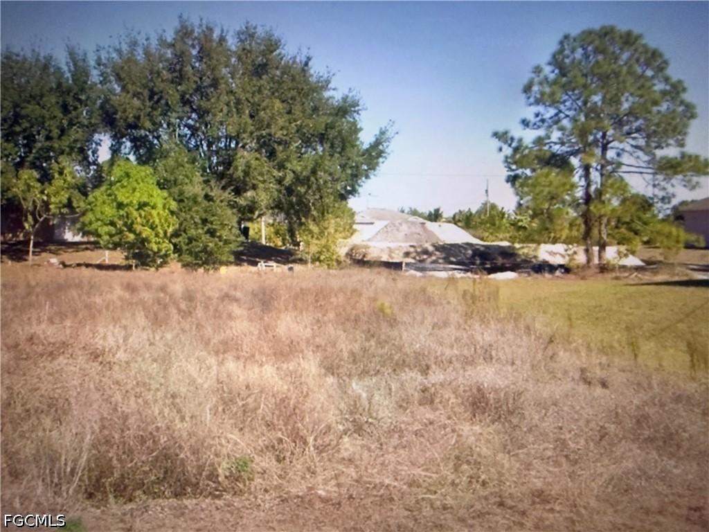 3206 20th St., Lehigh Acres, FL 33976
