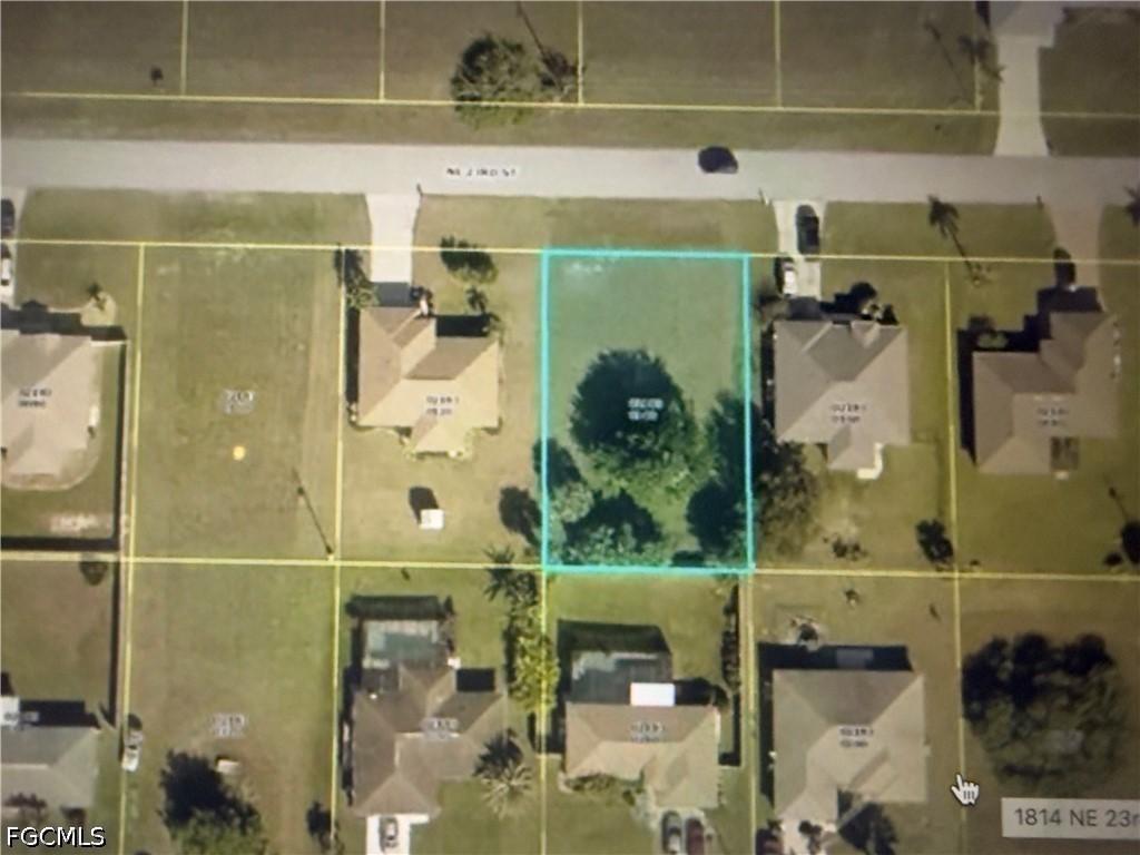 1814 NE 23rd St., Cape Coral, FL 33909