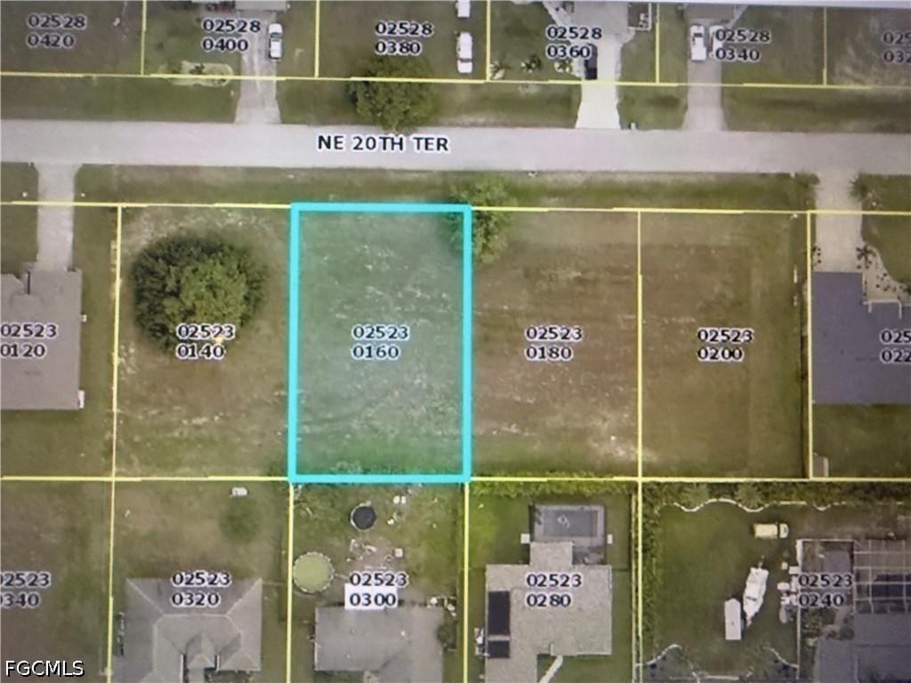 330 NE 20th Ter., Cape Coral, FL 33909