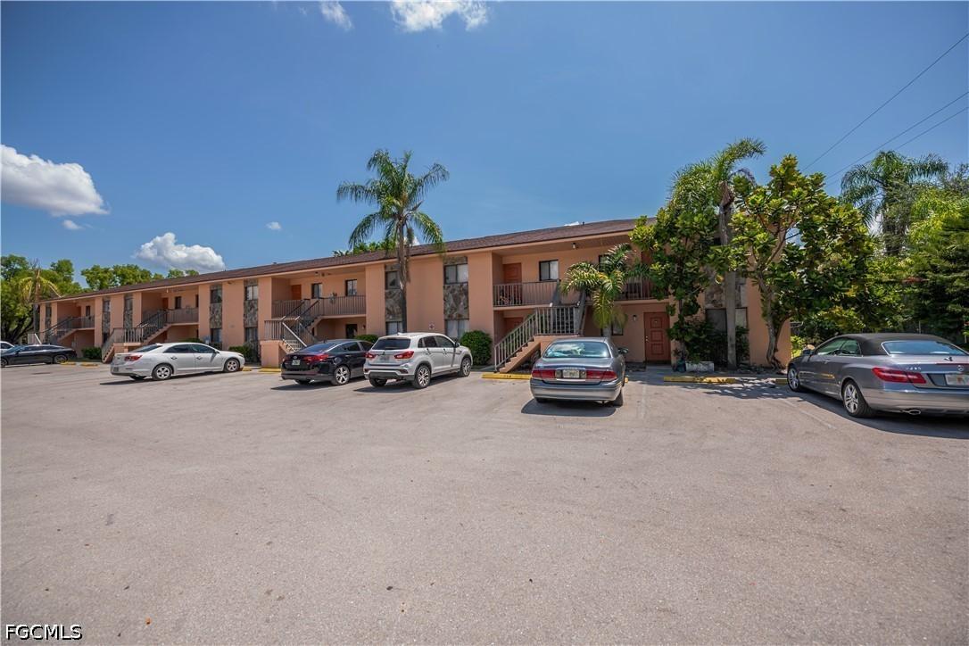 2700 Park Windsor Dr. #713, Fort Myers, FL 33901