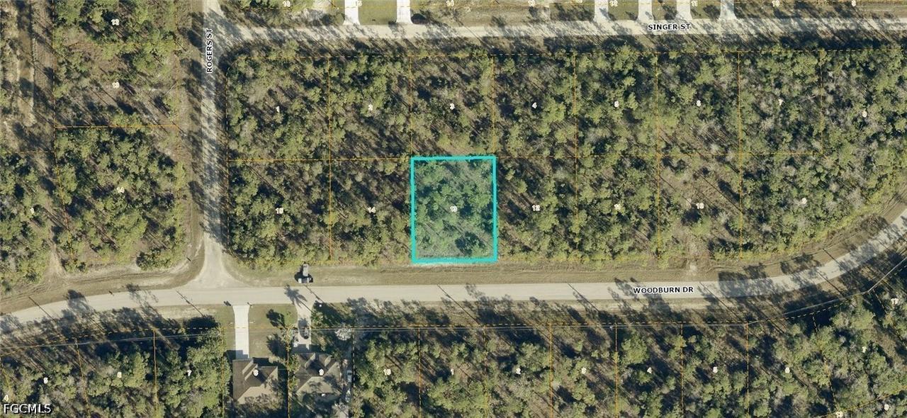 246 Woodburn Dr., Lehigh Acres, FL 33972