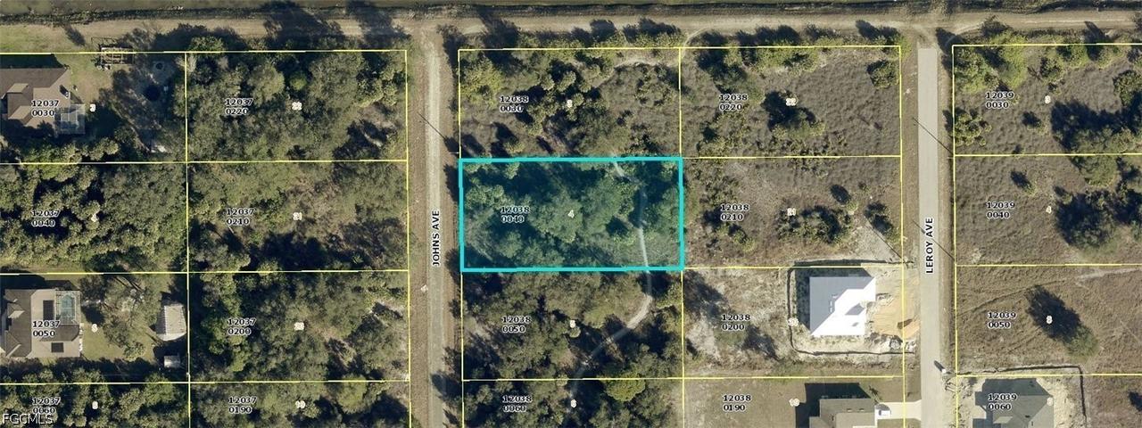 1516 Johns Ave., Lehigh Acres, FL 33972