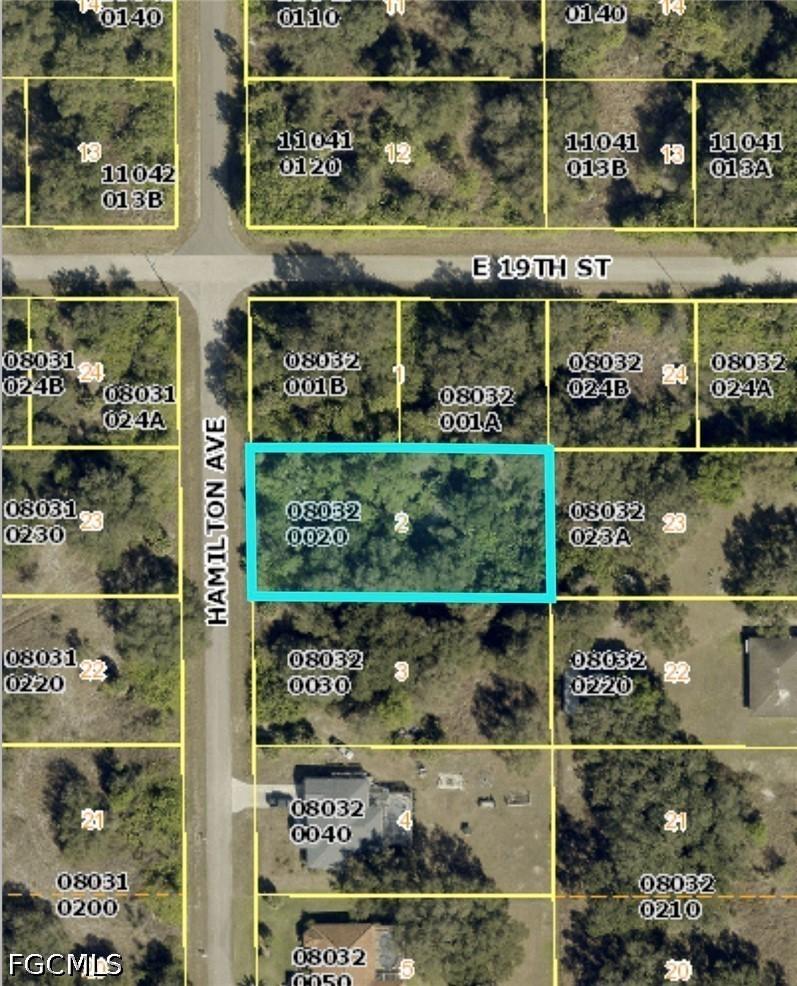 1820 Hamilton Ave., Lehigh Acres, FL 33972