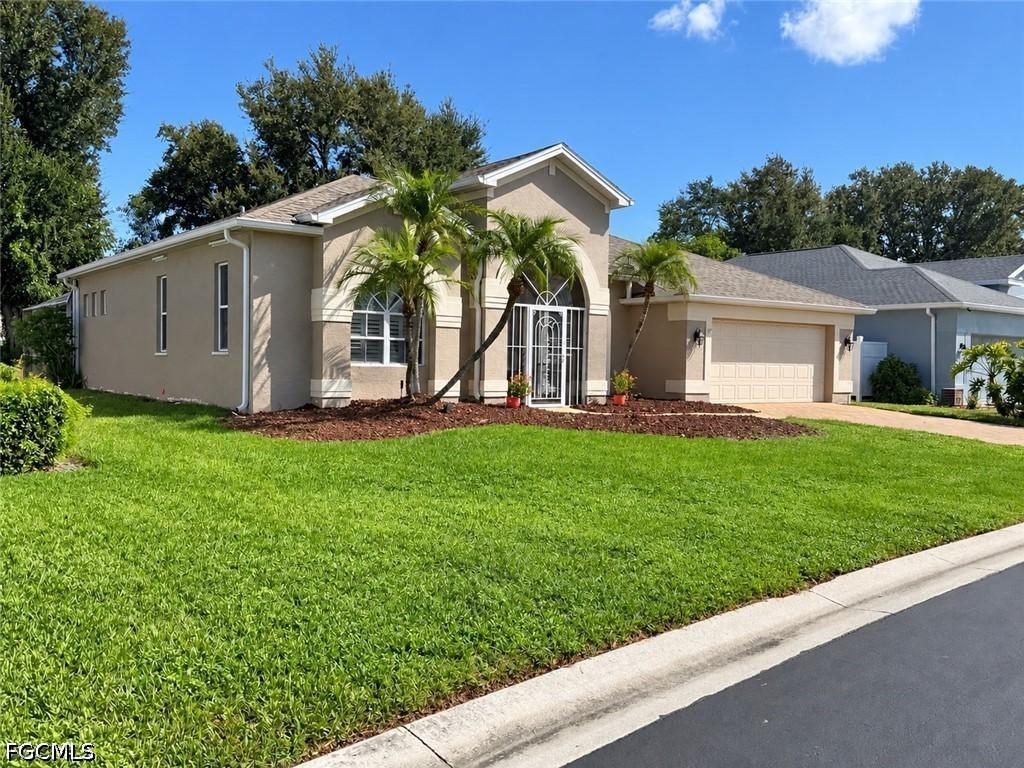 14820 Lake Olive Dr., Fort Myers, FL 33919