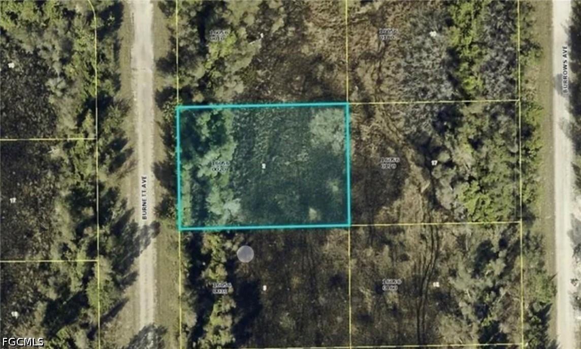 851 Burnett Ave., Lehigh Acres, FL 33974