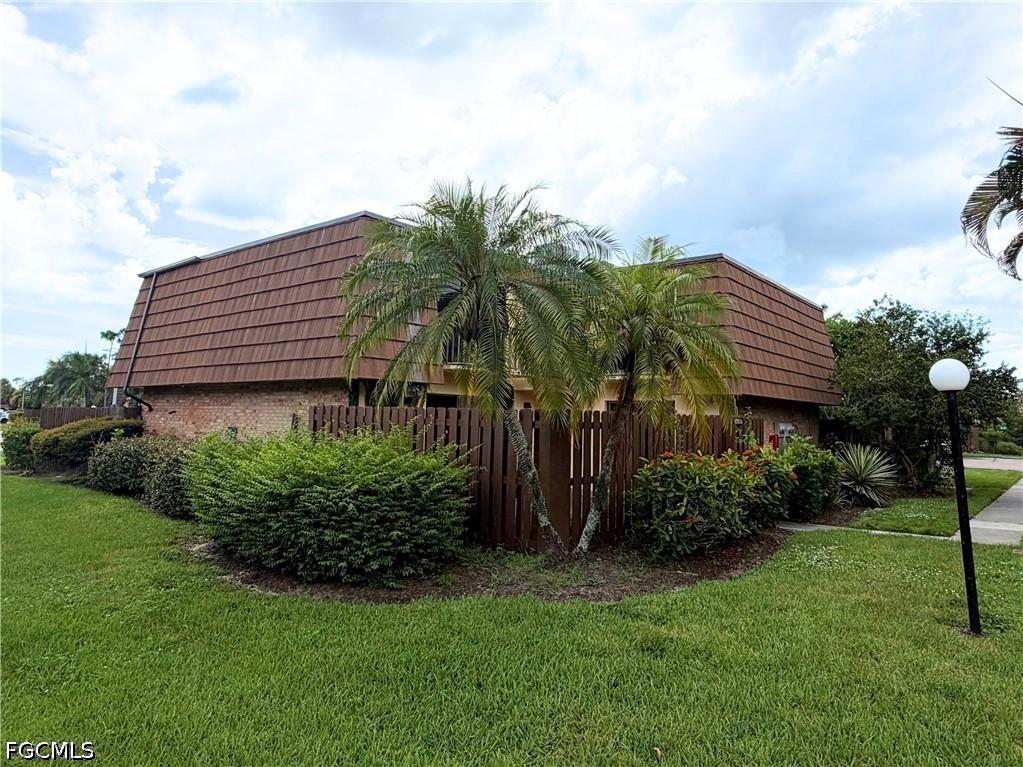 1635 Park Meadows Dr. #3, Fort Myers, FL 33907