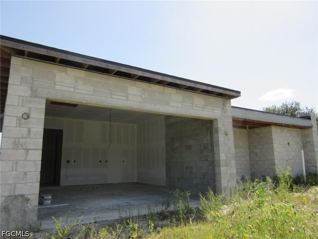 3731 13th St., Lehigh Acres, FL 33971