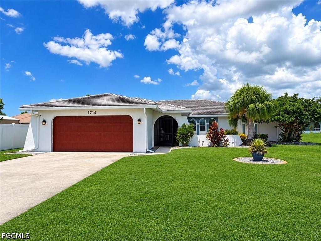 3714 SE 12th Ct., Cape Coral, FL 33904