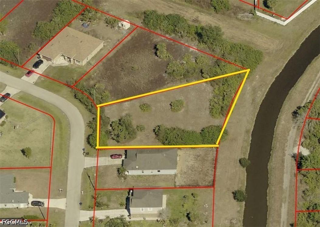 1912 Richland Ave., Lehigh Acres, FL 33972