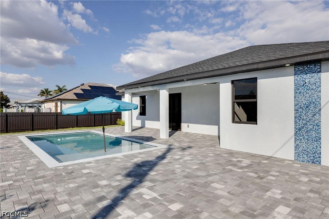 1810 NE 6th Pl., Cape Coral, FL 33909