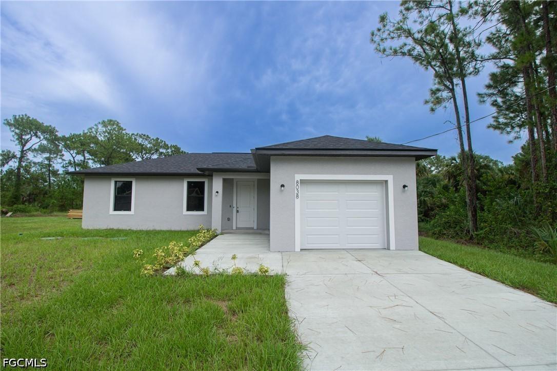 8038 Rolling Cir., Labelle, FL 33935
