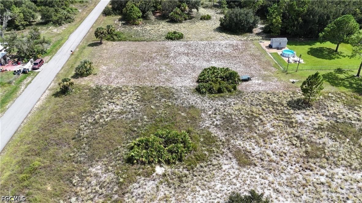 1609 Hamilton Ave., Lehigh Acres, FL 33972