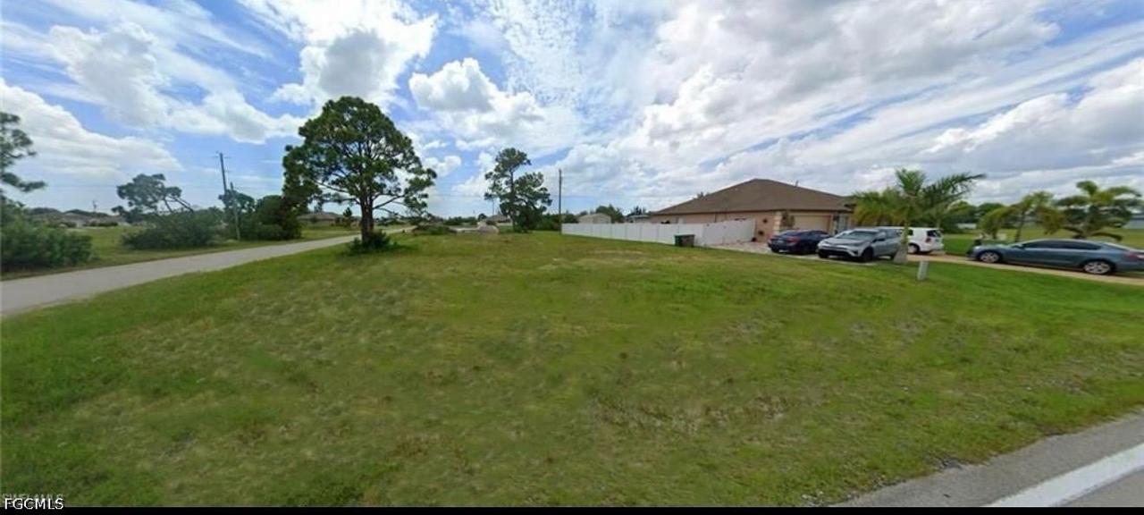 1916 Chiquita Blvd., Cape Coral, FL 33993