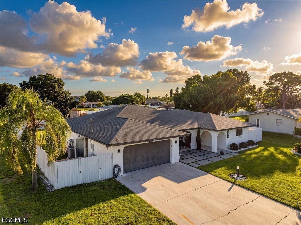 713 SE 43rd St., Cape Coral, FL 33904