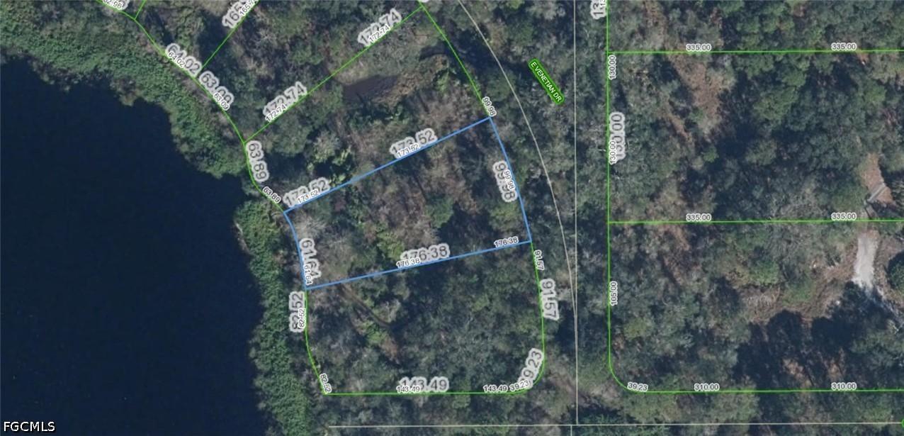 6407 E Banyan Pl., Sebring, FL 33875