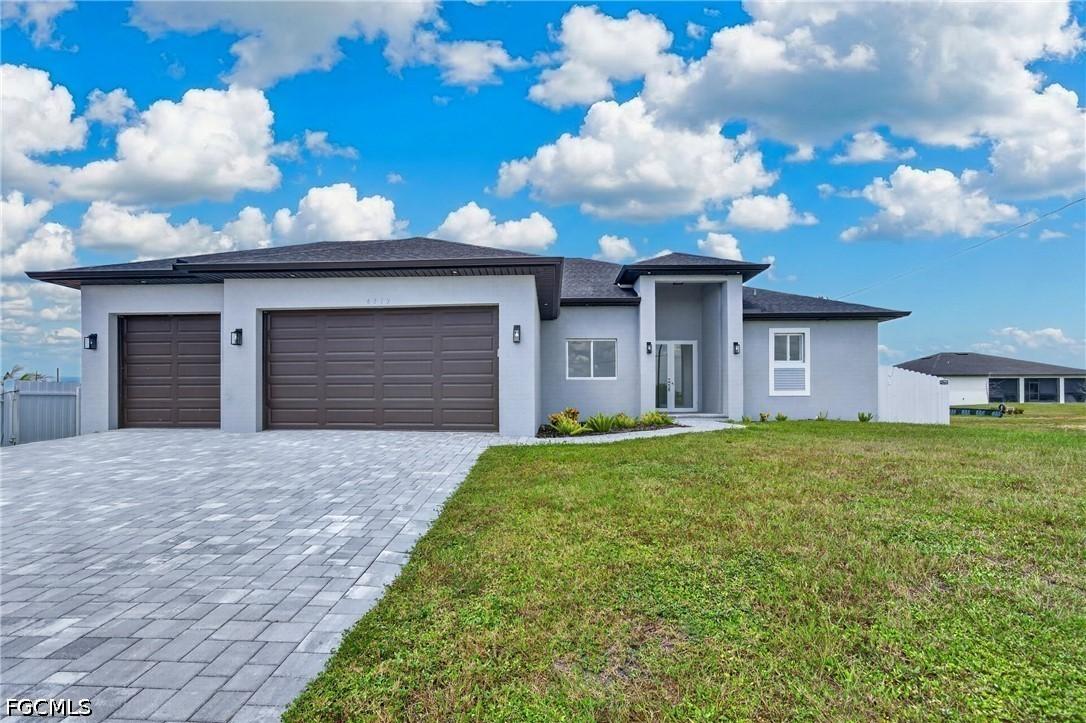 4313 NW 34th Ter., Cape Coral, FL 33993