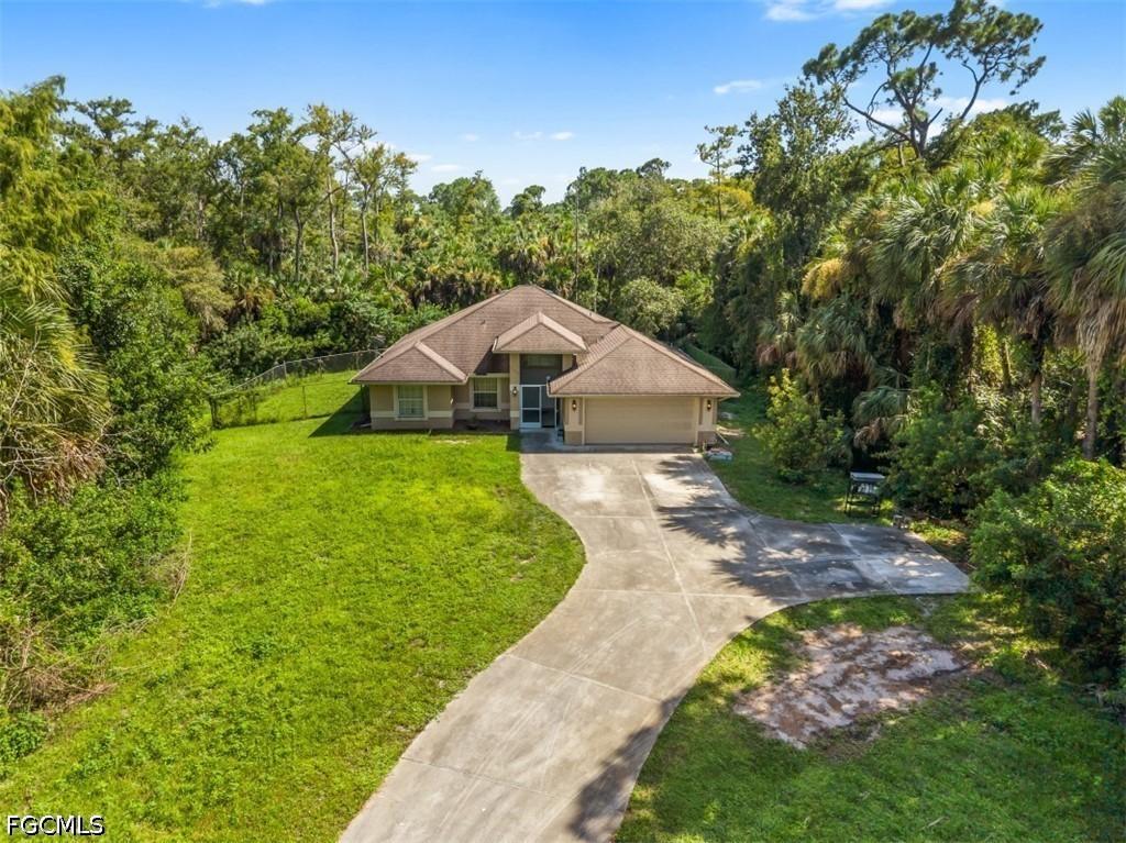 710 16th Ave., Naples, FL 34120