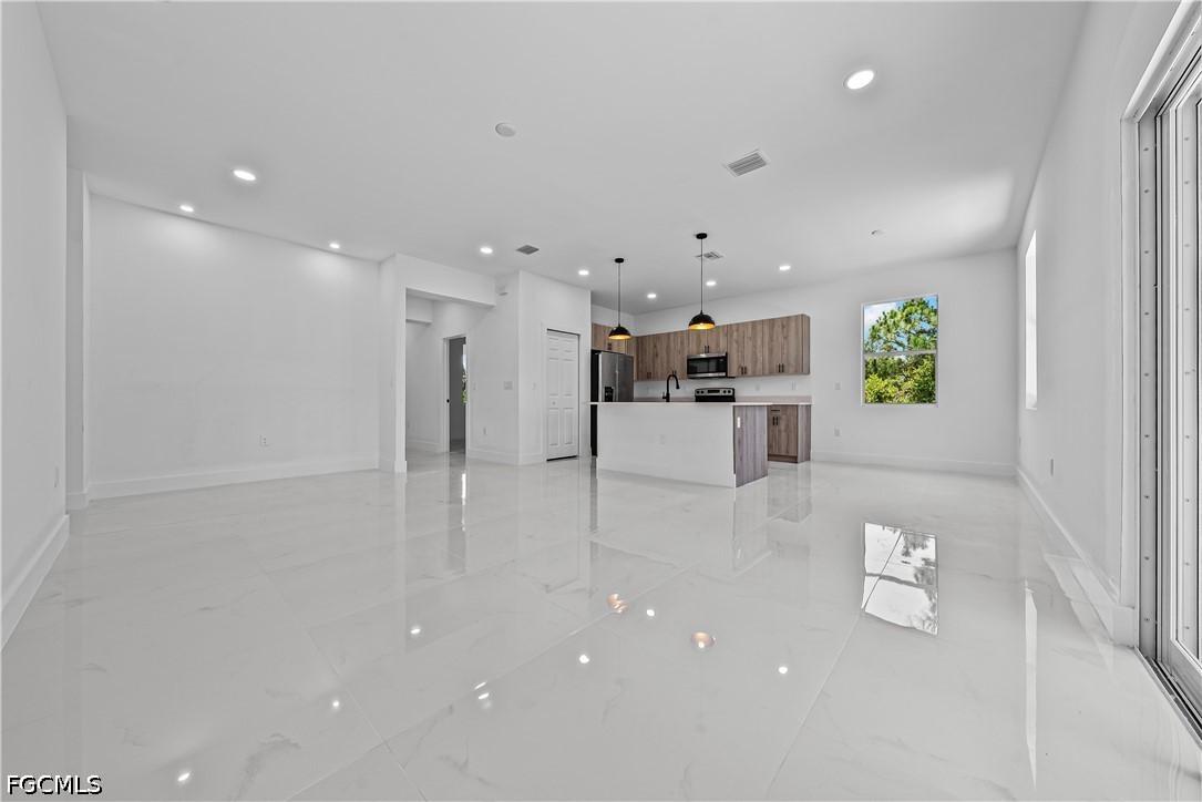 3401 50th St., Lehigh Acres, FL 33971