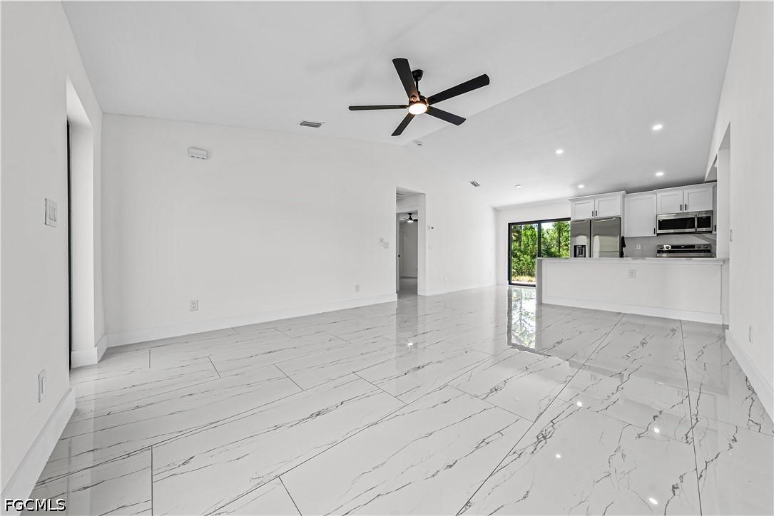 4507 E 10th St., Lehigh Acres, FL 33972