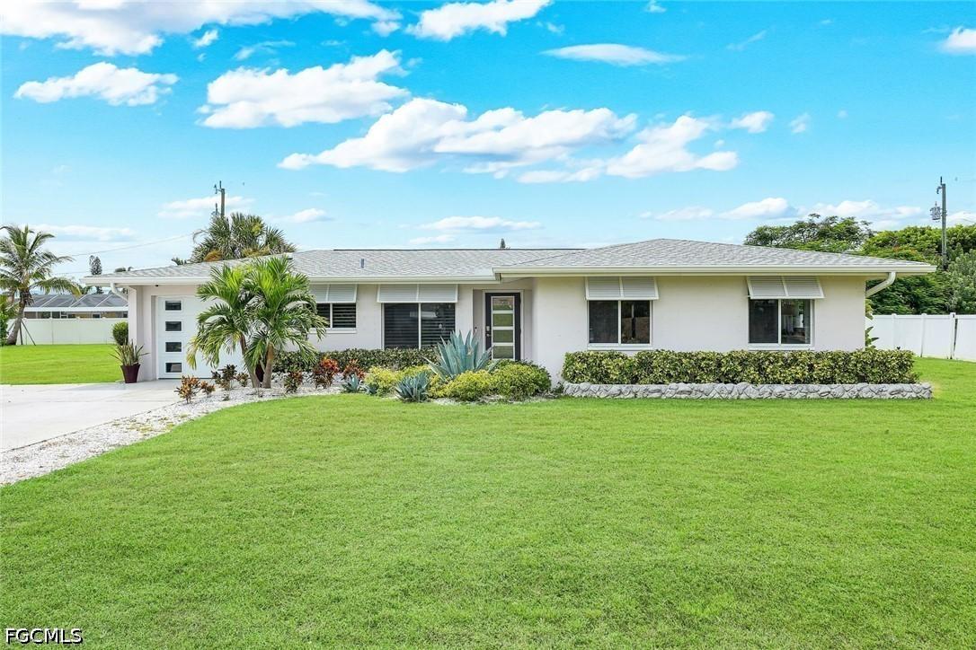 5236 Elm Ct., Cape Coral, FL 33904