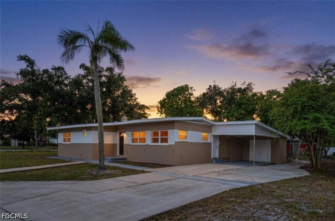 5131 Aragon Way, St Petersburg, FL 33705