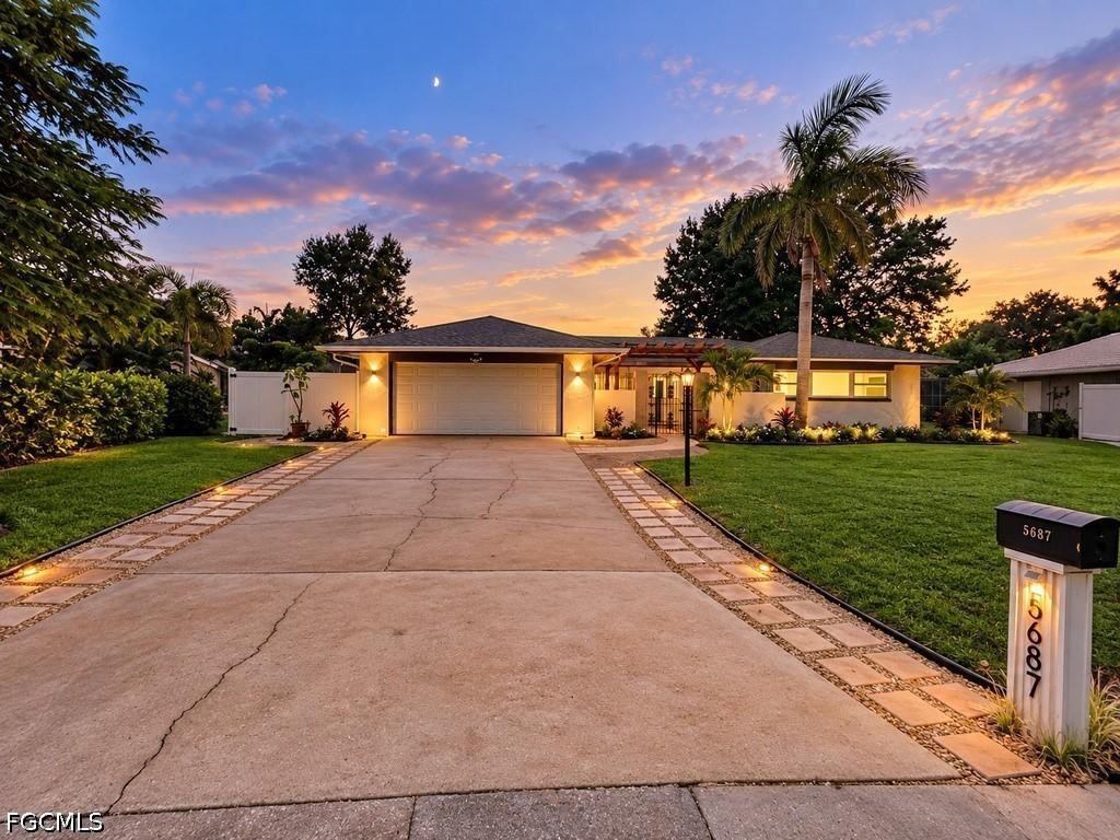 5687 Eichen Cir., Fort Myers, FL 33919