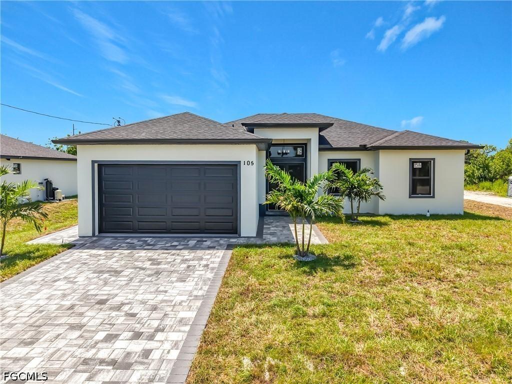 105 Ruby Ave., Lehigh Acres, FL 33971