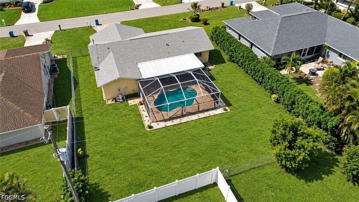 915 SE 20th St., Cape Coral, FL 33990