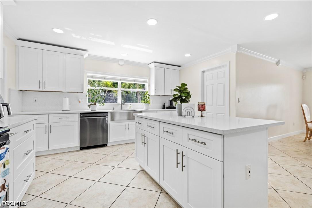 1620 NW 12th St., Cape Coral, FL 33993