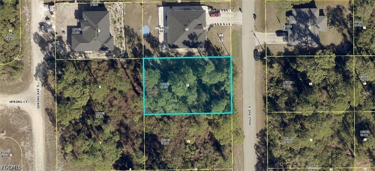 454 Hull Ave., Lehigh Acres, FL 33974