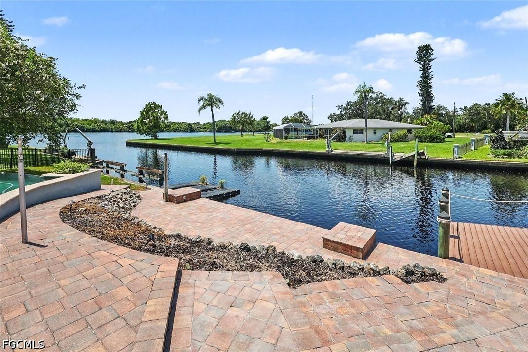 18071 Traverse Dr., Alva, FL 33920
