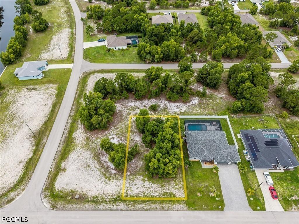 4504 NW 34th Ave., Cape Coral, FL 33993