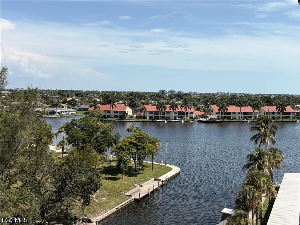 4803 Sunset Ct. #606, Cape Coral, FL 33904