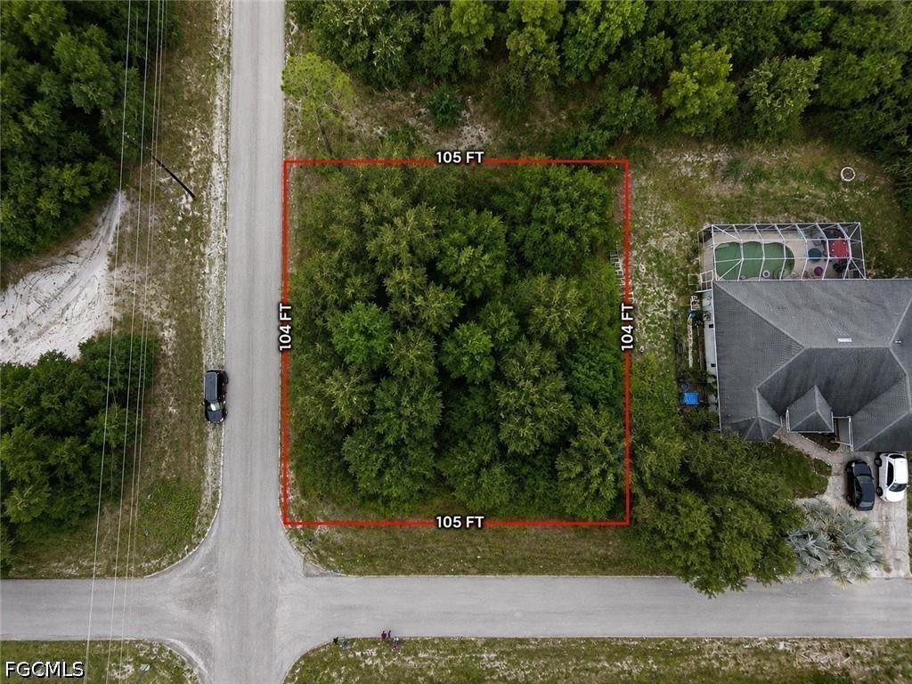 3906 E 19th St., Lehigh Acres, FL 33972