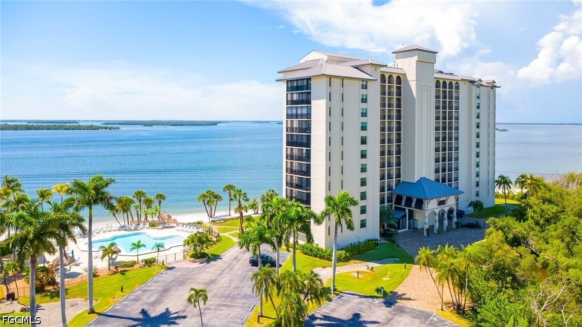 17080 Harbour Point Dr. #711, Fort Myers, FL 33908