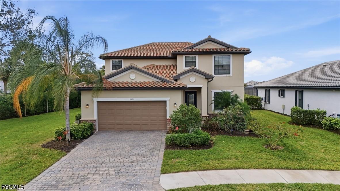11821 Arbor Trace Dr., Fort Myers, FL 33913