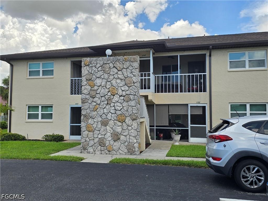 1617 SE 26th St. #202, Cape Coral, FL 33904